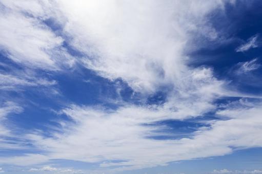 青い空白い雲4 青い空白い雲4の写真