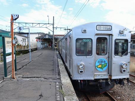 弘南鉄道大鰐線 大鰐駅 弘南鉄道大鰐線,大鰐駅,ホームの写真素材