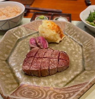 ステーキ ステーキ ステーキ,赤肉,赤身の写真素材