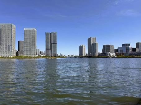 豊洲公園から見た東京の街 2025年春 豊洲公園から見た東京の街 2025年春 シーサイド,五月晴れ,江東区の写真素材