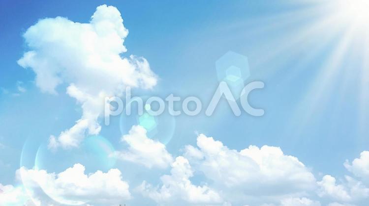 雲と青空　日差し　爽快　背景　イメージ 太陽,青空,空の写真素材