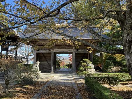 遠野の常堅寺の山門（カッパ淵） 常堅寺,遠野,遠野市の写真素材