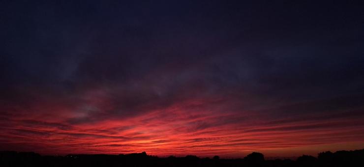 夕焼け空 夕焼け空,夕焼け,夕暮れの写真素材