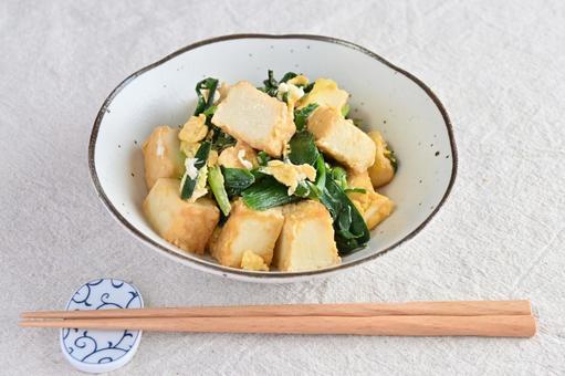 Chive and egg (with deep-fried tofu), JPG Chive and egg (with deep-fried tofu), JPG