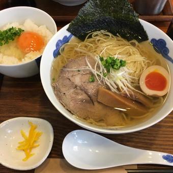 ラーメン ラーメンの写真