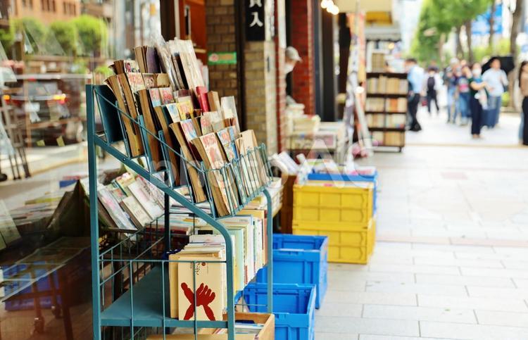 神保町のマンガのワゴンセール 東京,神田,神保町の写真素材
