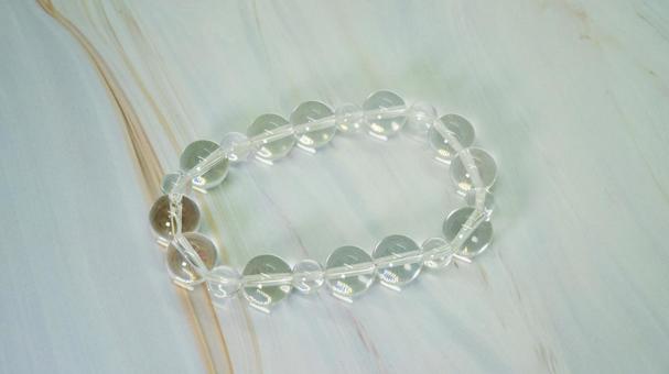 水晶 純粋な光と浄化のエネルギー 水晶 純粋な光と浄化のエネルギー 水晶,クォーツ,天然石の写真素材