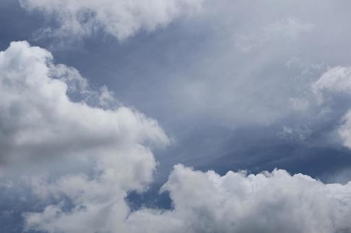 青空と色々な雲ある空 青空と色々な雲ある空の写真