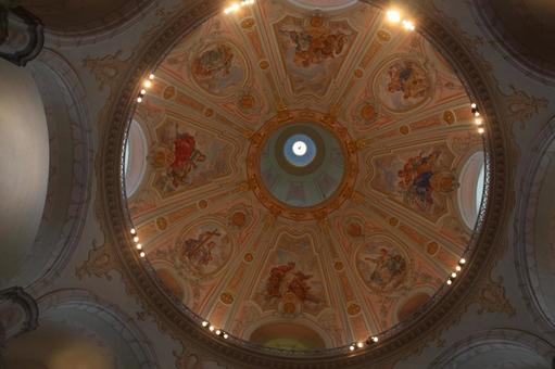 ドレスデン　フラウエン教会のドーム天井 フラウエン教会,ドレスデン,ドームの写真素材