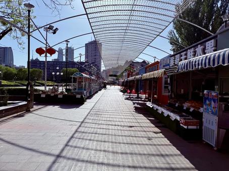 南関天主教堂途中の出店 中国,瀋陽,出店の写真素材