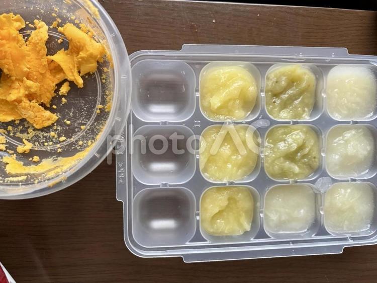 色とりどりの離乳食④ 離乳食,初期,卵の写真素材