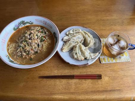 ラーメン定食 ラーメン定食の写真