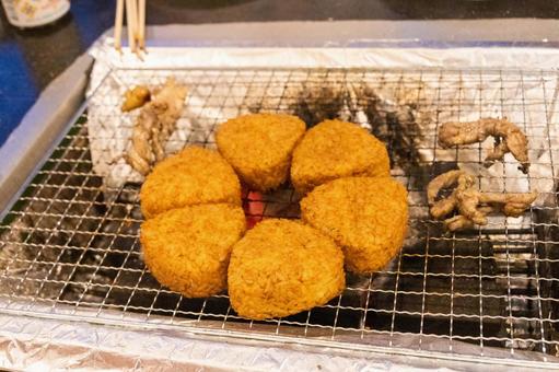 焼きおにぎり6個 料理,bbq,おにぎりの写真素材