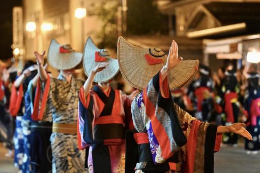 《西馬音内盆踊り》秋田県雄勝郡羽後町 西馬音内盆踊り,西馬音内の盆踊り,羽後町の写真素材