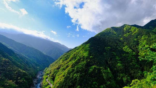 徳島県の展望台から撮影した自然の風景 徳島県の展望台から撮影した自然の風景の写真