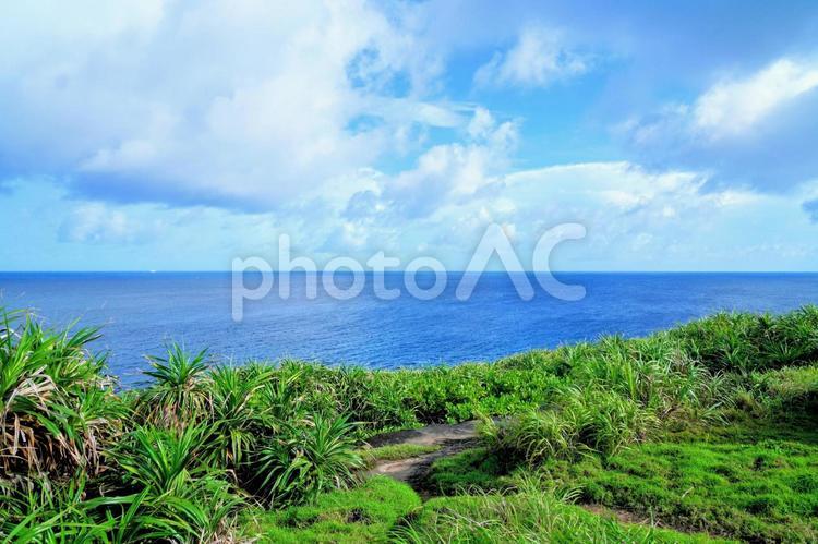 沖縄・与那国島の久部良から見る海 与那国島,久部良,日本最西端の写真素材