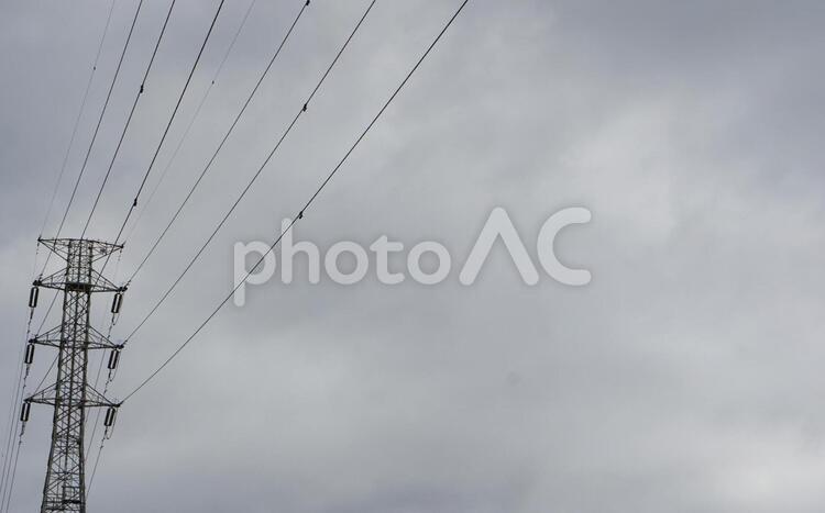 どんよりとした梅雨空 梅雨空,どんより,曇りの写真素材