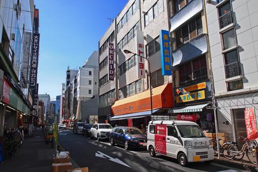 Nihonbashi Yokoyamacho Bakurocho wholesale district Yokoyamacho Odori Nihonbashi Yokoyamacho Bakurocho wholesale district Yokoyamacho Odori