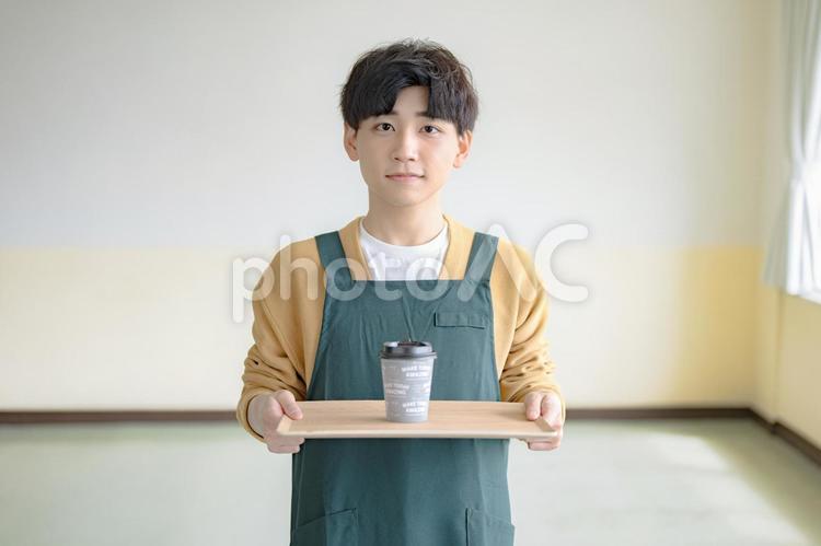 珈琲とカフェ店員 カフェ,店員,接客の写真素材