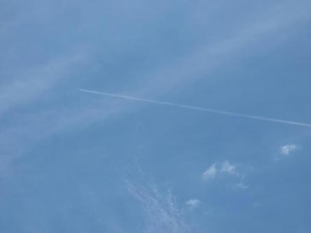 飛行機雲 飛行機雲の写真