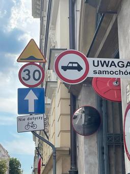 標識 標識 標識,道路標識,案内の写真素材