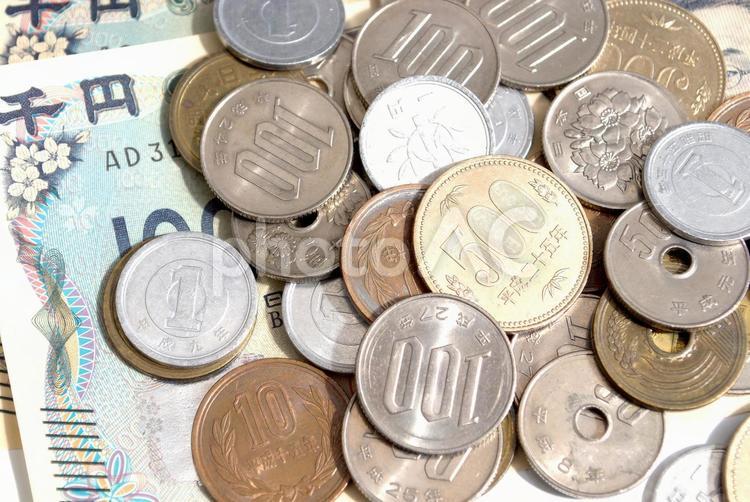 日本の紙幣と硬貨 硬貨,コイン,小銭の写真素材