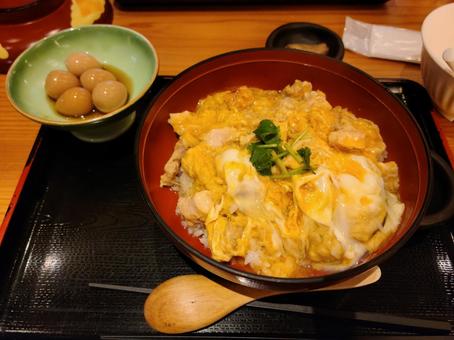 比内地鶏を使った究極の親子丼 比内地鶏,親子丼,究極の写真素材