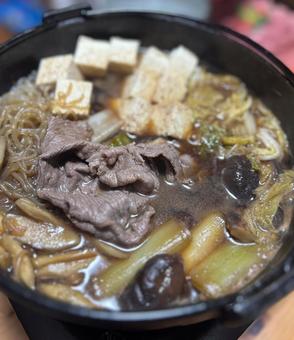 Sukiyaki with beef, JPG Sukiyaki with beef, JPG