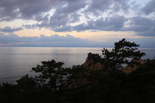 Evening view from Koganezaki Park, JPG