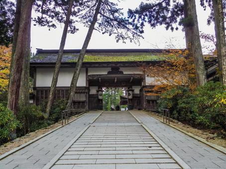【和歌山県】高野山・金剛峯寺 金剛峯寺,高野山,和歌山県の写真素材