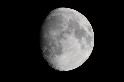 月齢 11.9の月 月,月面,天体観測の写真素材