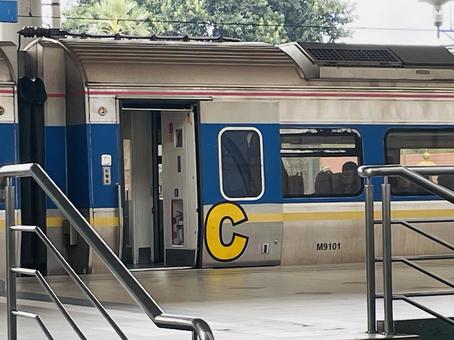 電車 電車,マレー鉄道,ドアの写真素材