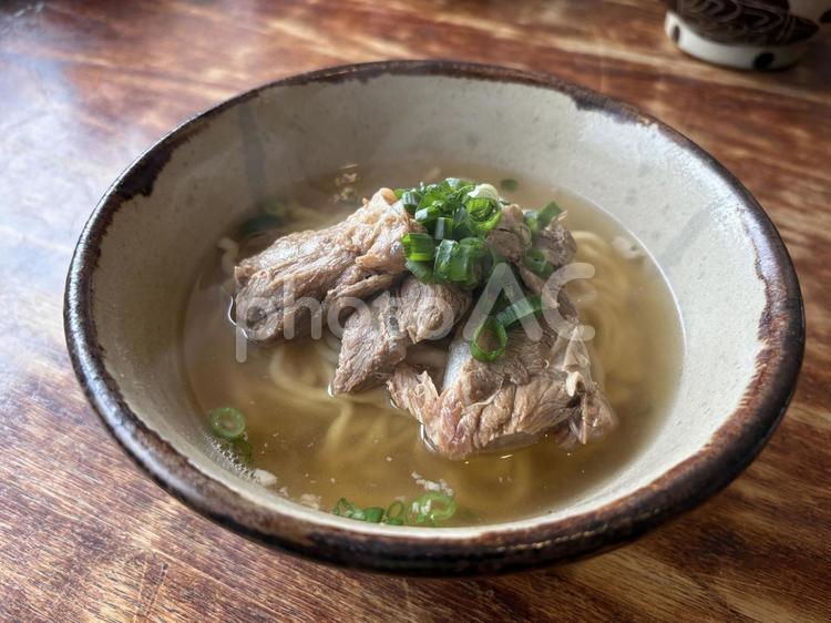 軟骨ソーキそば（沖縄そば） 沖縄,okinawa,ゆし豆腐の写真素材