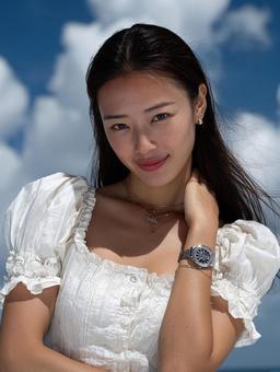 優しい笑顔の美しい日本人女性 優しい笑顔の美しい日本人女性の写真