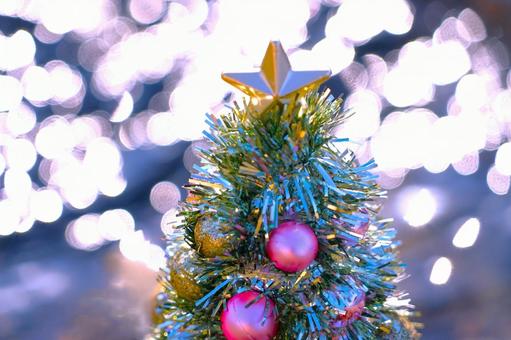 ツリー＆キラキラ クリスマス,クリスマスツリー,キラキラの写真素材