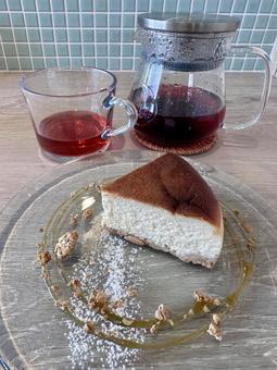 チーズケーキとローズヒップティー チーズケーキ,美味しい,ローズの写真素材