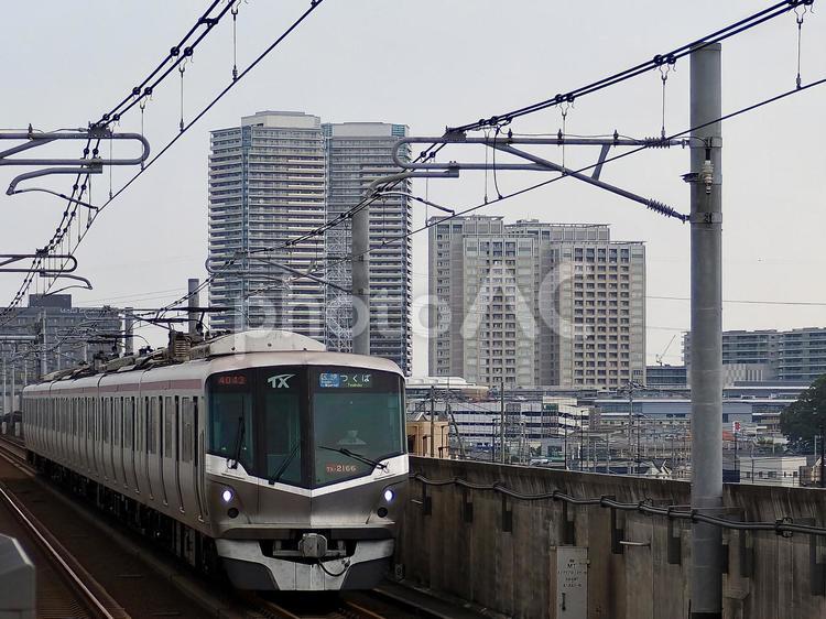 つくばエクスプレス 2000系 つくばエクスプレス,首都圏新都市鉄道,2000系の写真素材