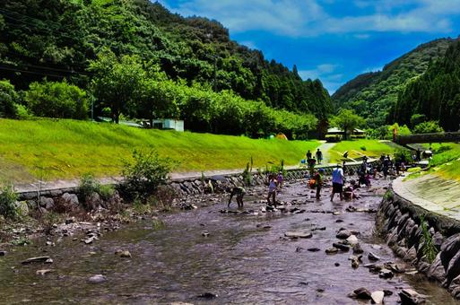 川遊び 川遊びの写真
