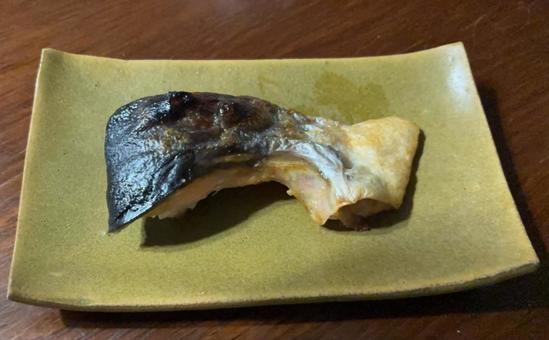 R7.06.29 銀鮭カマ焼き R7.06.29 銀鮭カマ焼きの写真
