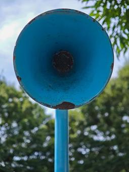 錆びた青い公園遊具 青,水色,公園の写真素材