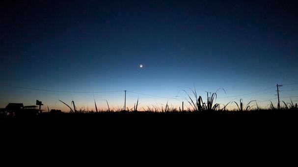 夕空のグラデーション(横) 空,グラデーション,夕方の写真素材