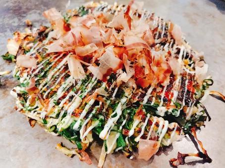 関西風お好み焼き お好み焼き,粉物,鉄板焼の写真素材