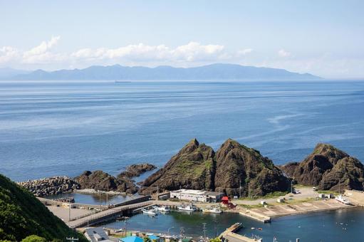 竜飛漁港と津軽海峡 竜飛漁港と津軽海峡の写真