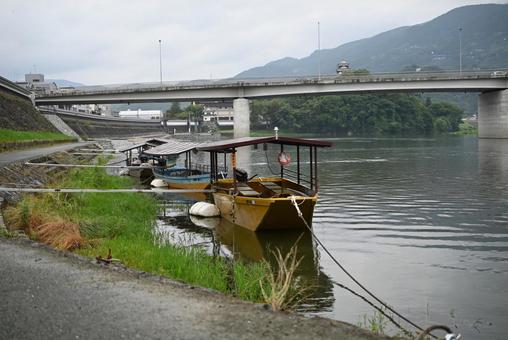 大洲肱川遊覧船 川,船,愛媛の写真素材