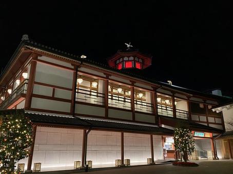 レトロな建物 レトロな建物 素材,背景,ライトアップの写真素材