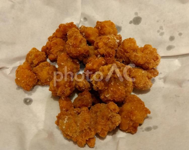 軟骨のからあげ 軟骨のからあげ,からあげ,鶏肉の写真素材