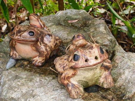 無事帰る（カエル）の縁起物 カエル,置き物,オブジェの写真素材