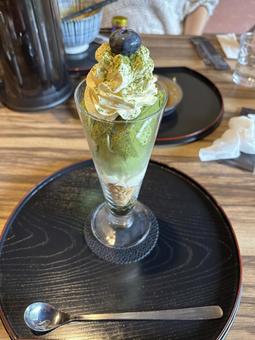 喫茶店の抹茶パフェ 喫茶店の抹茶パフェ パフェ,抹茶,日本の写真素材