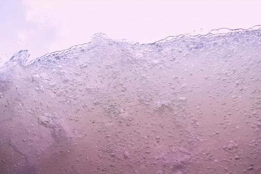 ピンク色の水と気泡 水,ピンク,気泡の写真素材