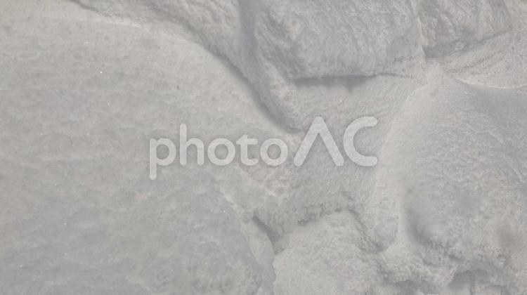 使いやすいシンプルな背景素材　新雪が幾重にも積み重なった表面 雪,スノー,新雪の写真素材